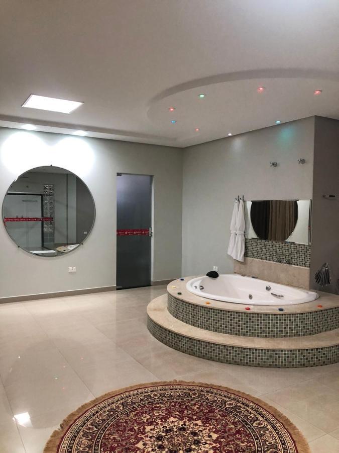 Hotel Baeza Goiatuba Buitenkant foto